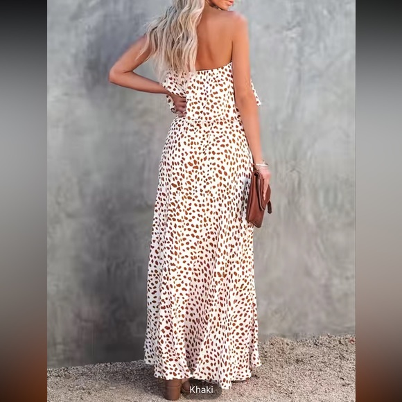 #139 Strapless Maxi Dress does have elastic on top side& waist, slit in one side - Picture 2 of 6